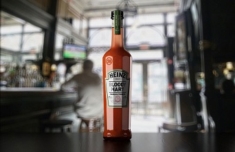 Cảm hứng từ thiết kế chai cocktail cà chua từ thương hiệu Heinz